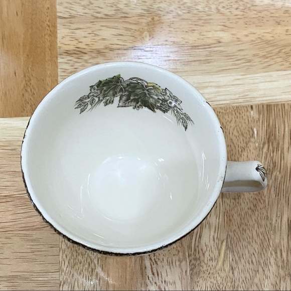 Vintage Johnson Bros The Friendly Village The Ice House Cup and Saucer Tea Set - Picture 4 of 12